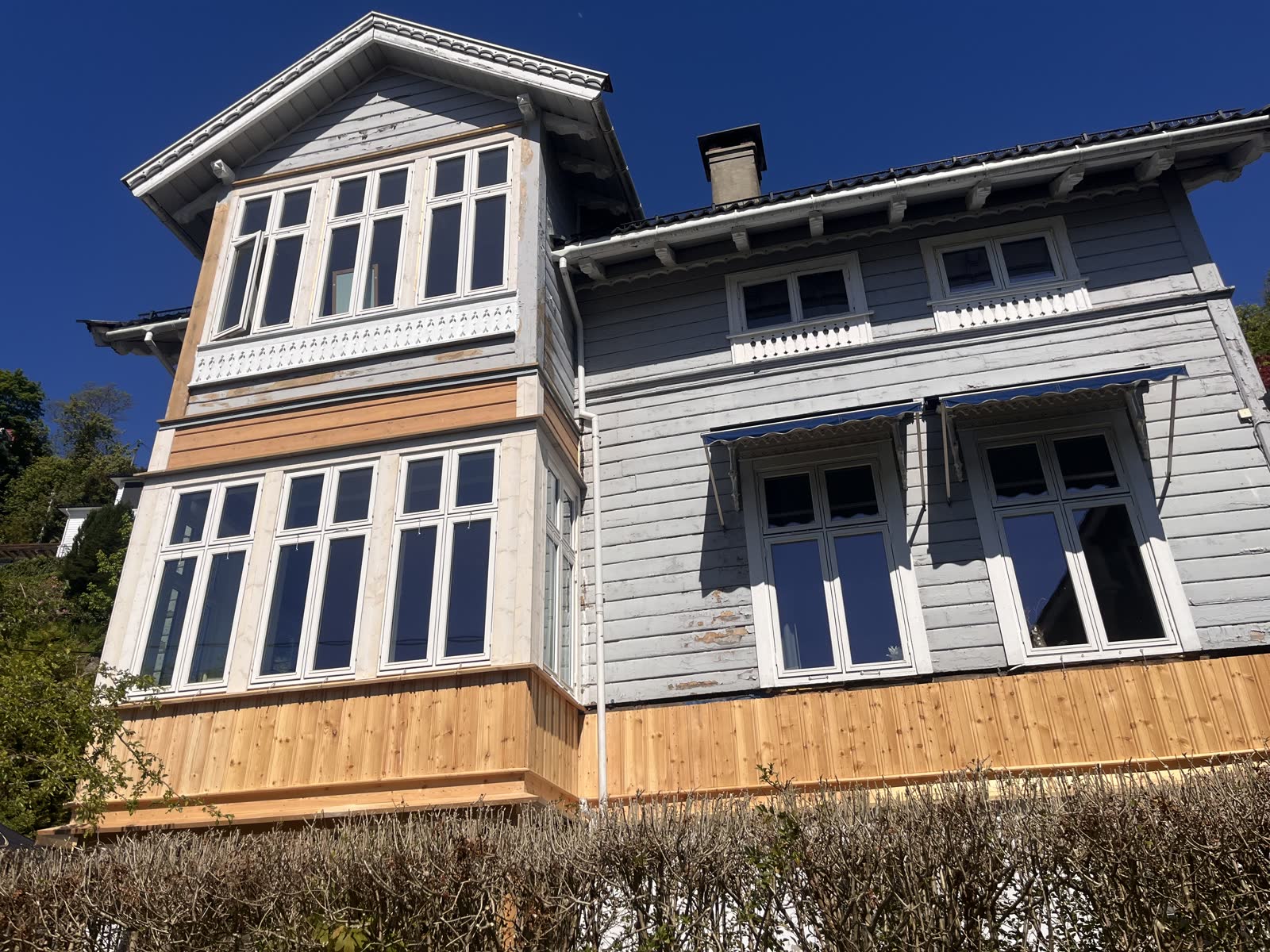 Tilbygg og rehabilitert hovedbygg i Kalfaret